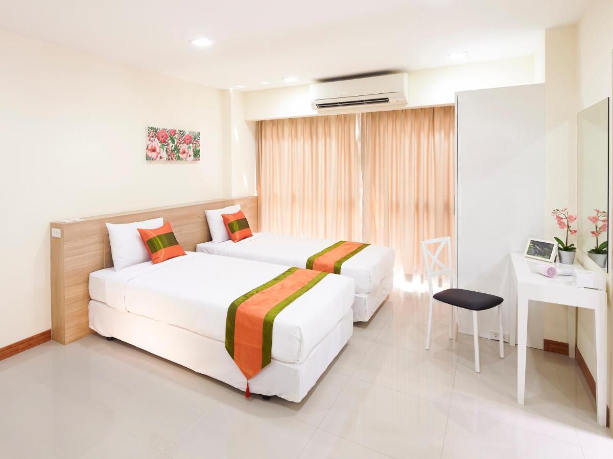 The Plimplace Hotel Bangkok Esterno foto