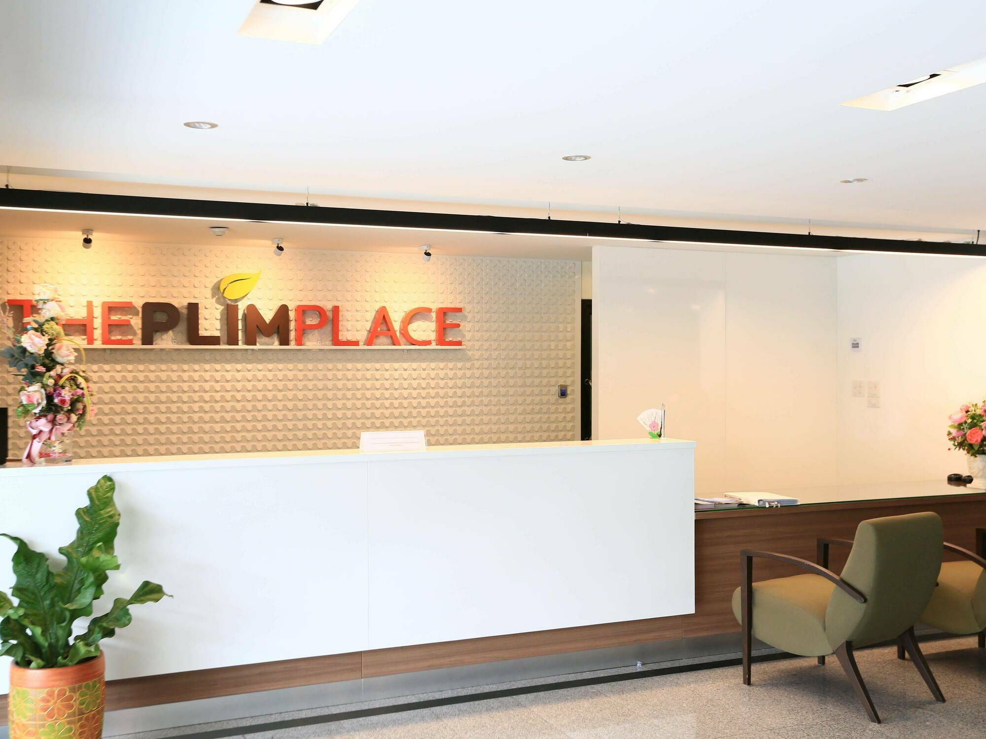 The Plimplace Hotel Bangkok Esterno foto